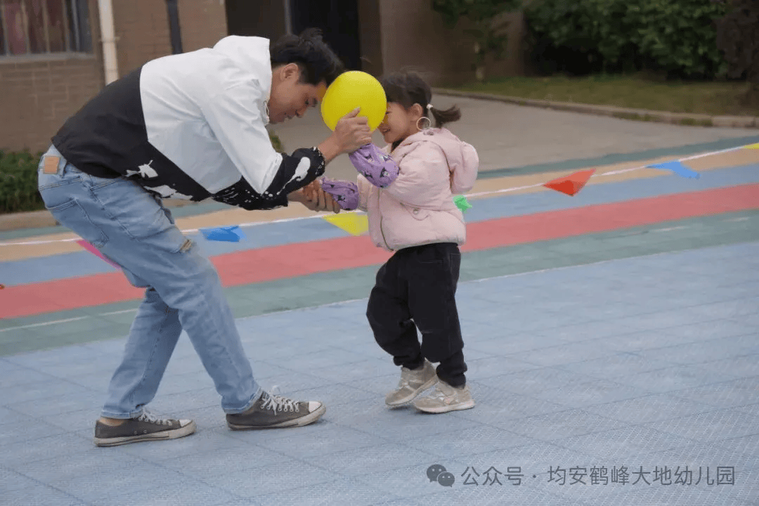jiuyou-关于萨克拉门托国王训练开放日，国际比赛日防线松动引欢呼，CBA常规赛在即，阵容厚度经受考验的信息
